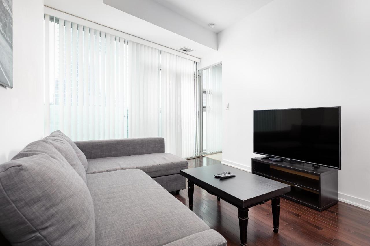 Across From The Cn Tower, Metro Toronto Convention Centre And Rogers Centre In Downtown Toronto Core Apartamento Exterior foto
