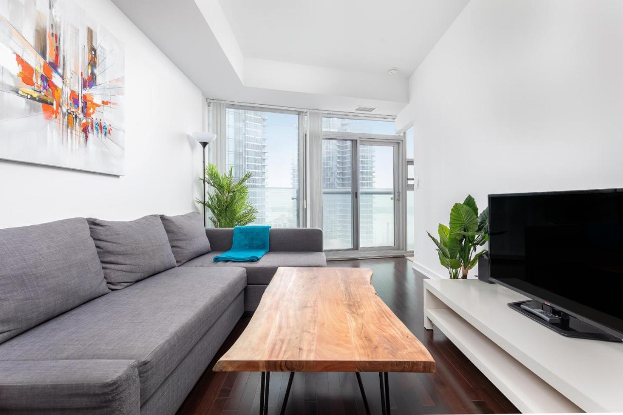 Across From The Cn Tower, Metro Toronto Convention Centre And Rogers Centre In Downtown Toronto Core Apartamento Exterior foto