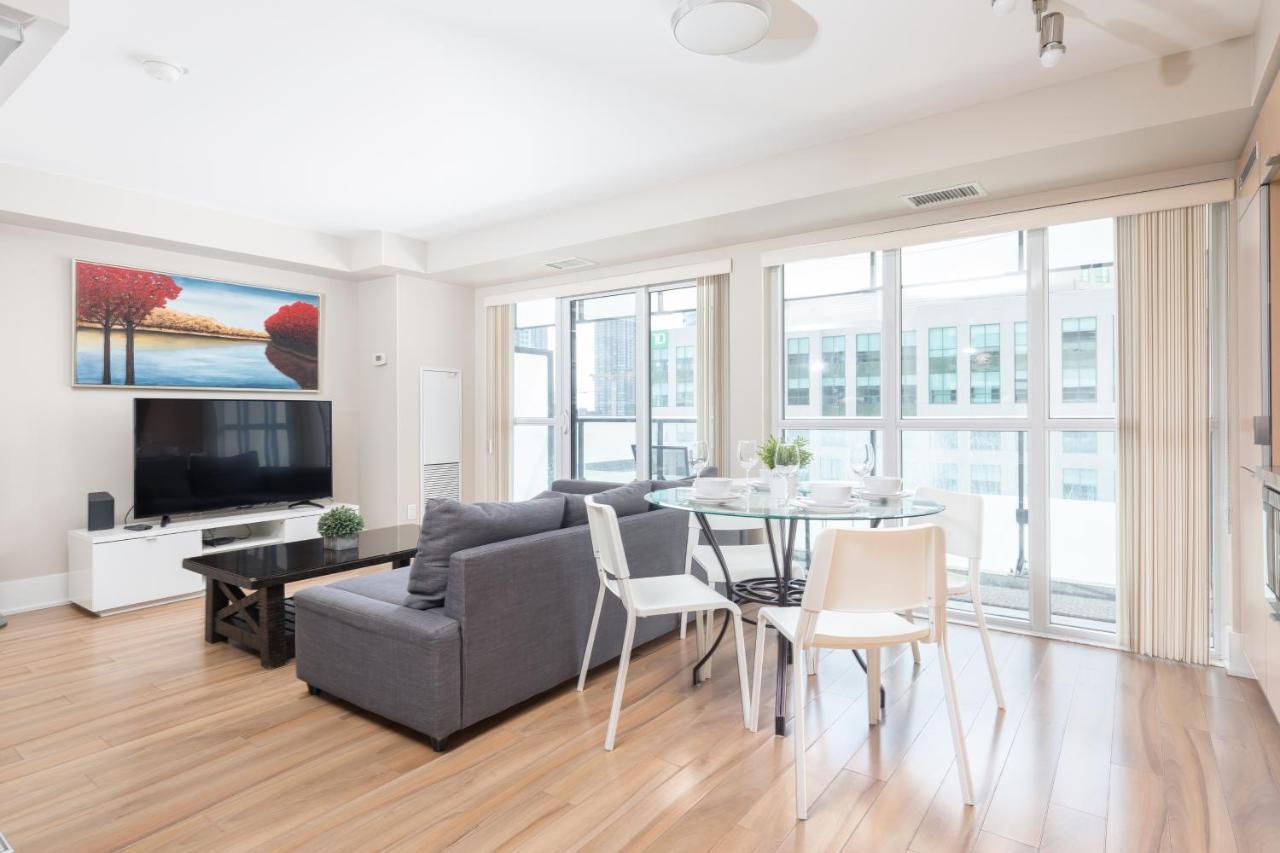 Across From The Cn Tower, Metro Toronto Convention Centre And Rogers Centre In Downtown Toronto Core Apartamento Exterior foto