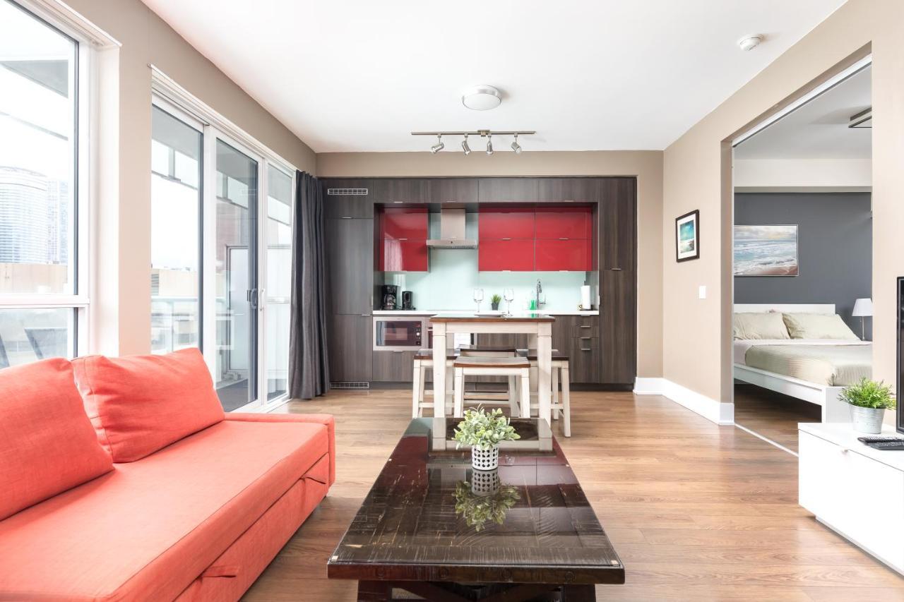Across From The Cn Tower, Metro Toronto Convention Centre And Rogers Centre In Downtown Toronto Core Apartamento Exterior foto